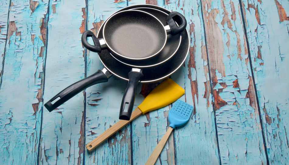 Ecology Center - New Ecology Center study shows cookware manufacturers  still use PFAS coatings on their nonstick products, despite claims that  their pans are free from certain PFAS chemicals. Read the report